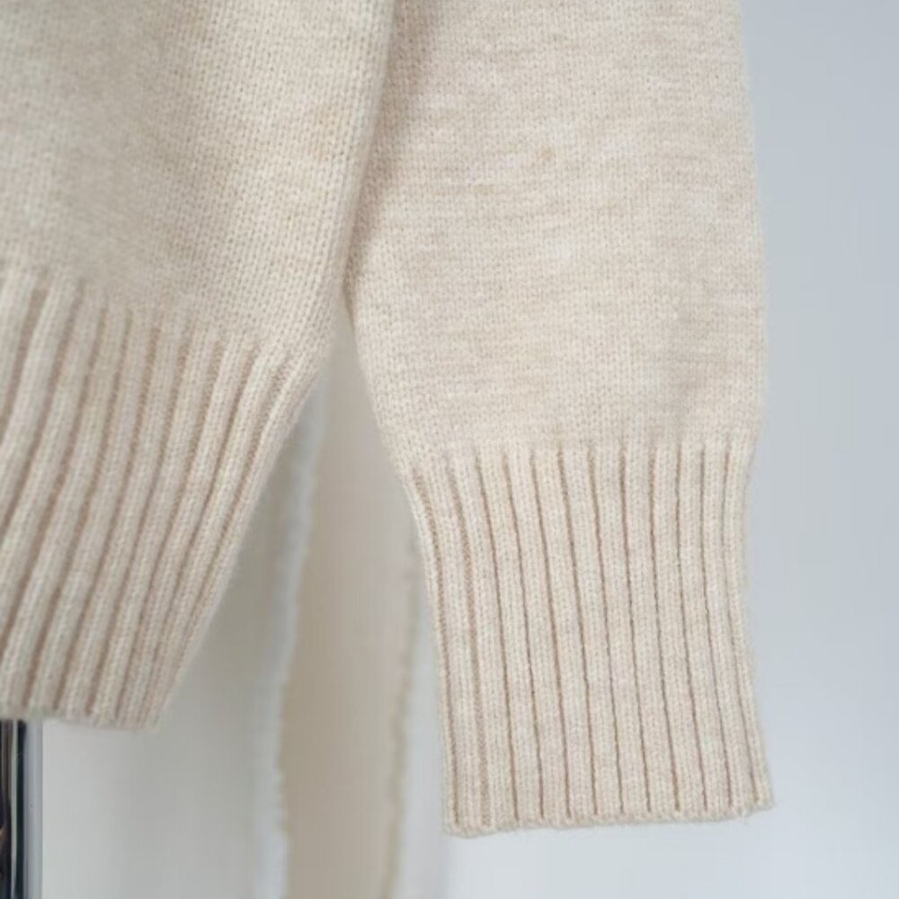 Ami Heart Embroidery Ivory Knit - Picture 5 of 9